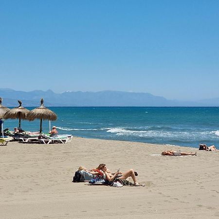 Tinoko Apartament In La Carihuela Beach Torremolinos Dış mekan fotoğraf
