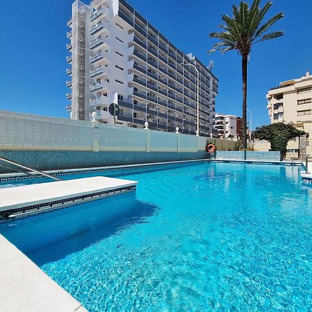 Tinoko Apartament In La Carihuela Beach Torremolinos Dış mekan fotoğraf