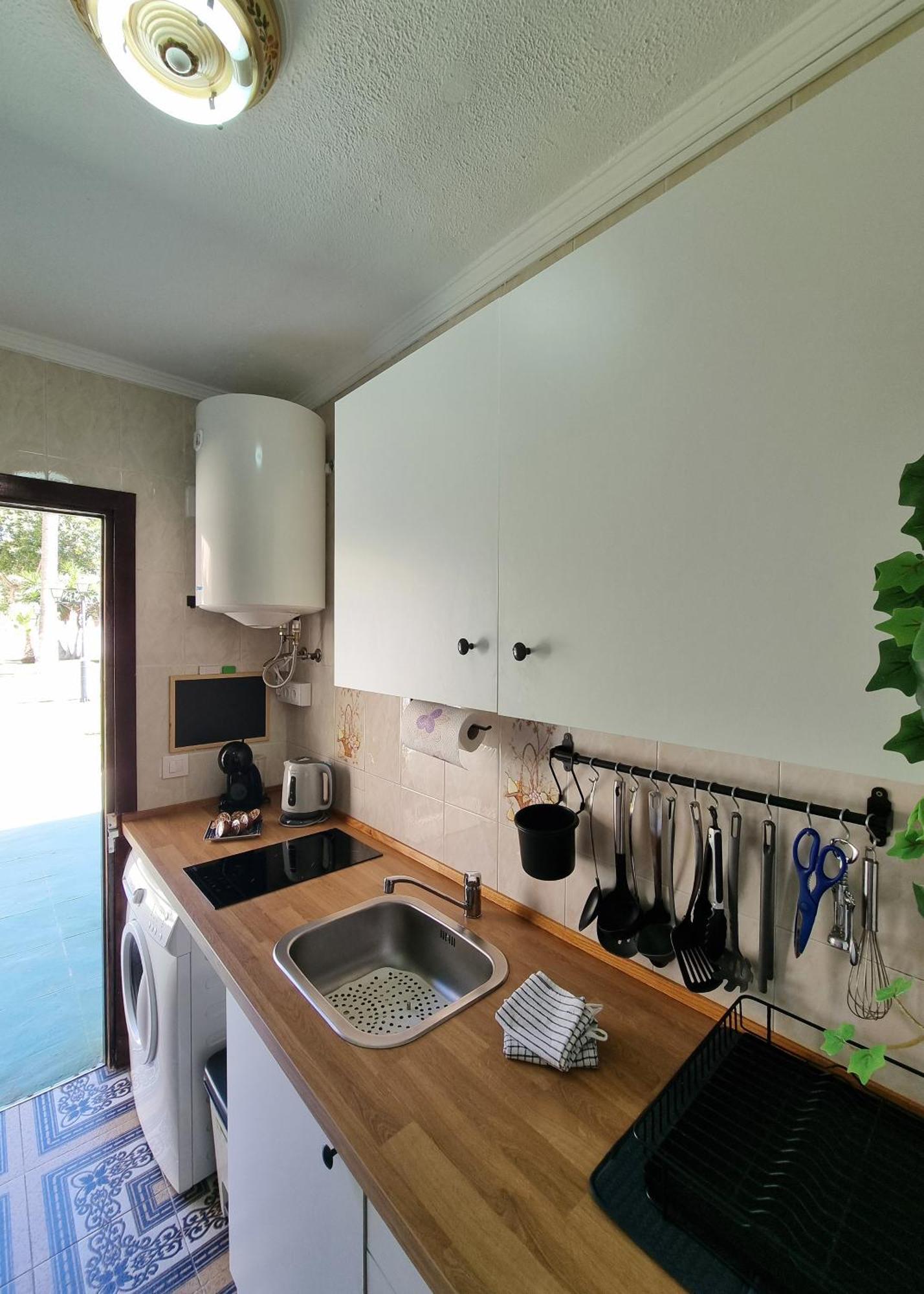 Tinoko Apartament In La Carihuela Beach Torremolinos Dış mekan fotoğraf