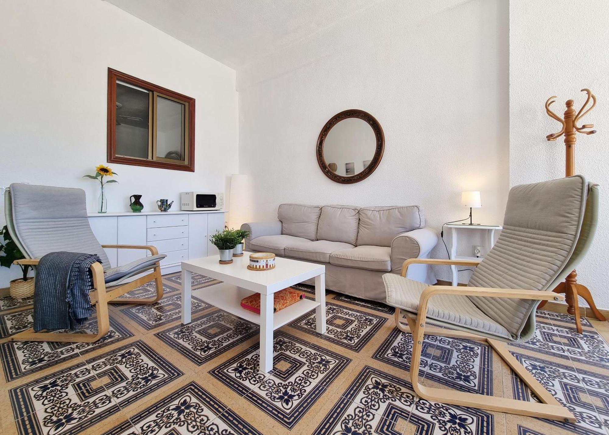 Tinoko Apartament In La Carihuela Beach Torremolinos Dış mekan fotoğraf